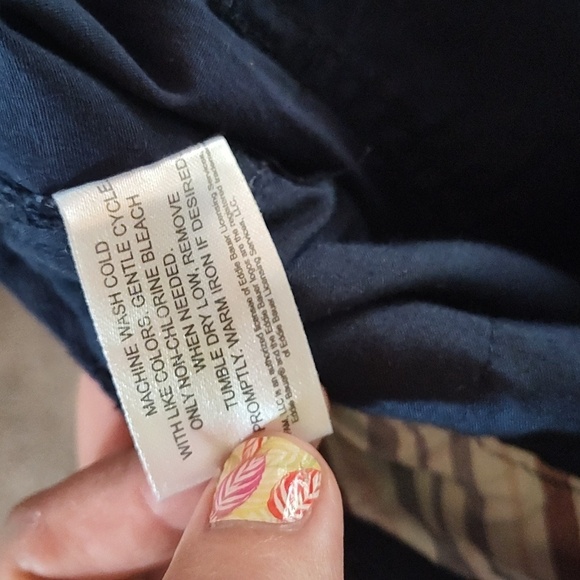 Eddie Bauer women's khaki drawstring hiking pants - Picture 9 of 11